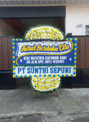 Papan Bunga Duka di Pancuran Dewa