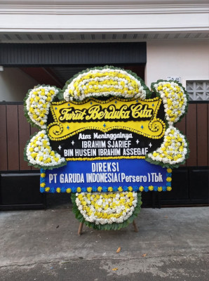 Papan Bunga Duka di Pancuran Dewa